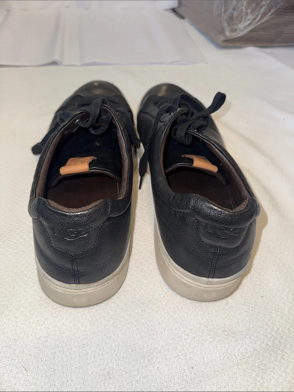 UGG Men's Black Leather Low-Top Sneakers with Tan Logo Tab Size 15